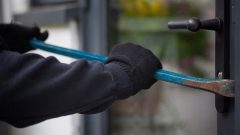 Viertal opgepakt na reeks inbraken in Breda en omgeving