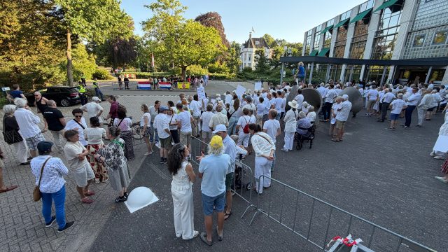 Demonstratie in De Bilt voor opvang van vluchtelingen