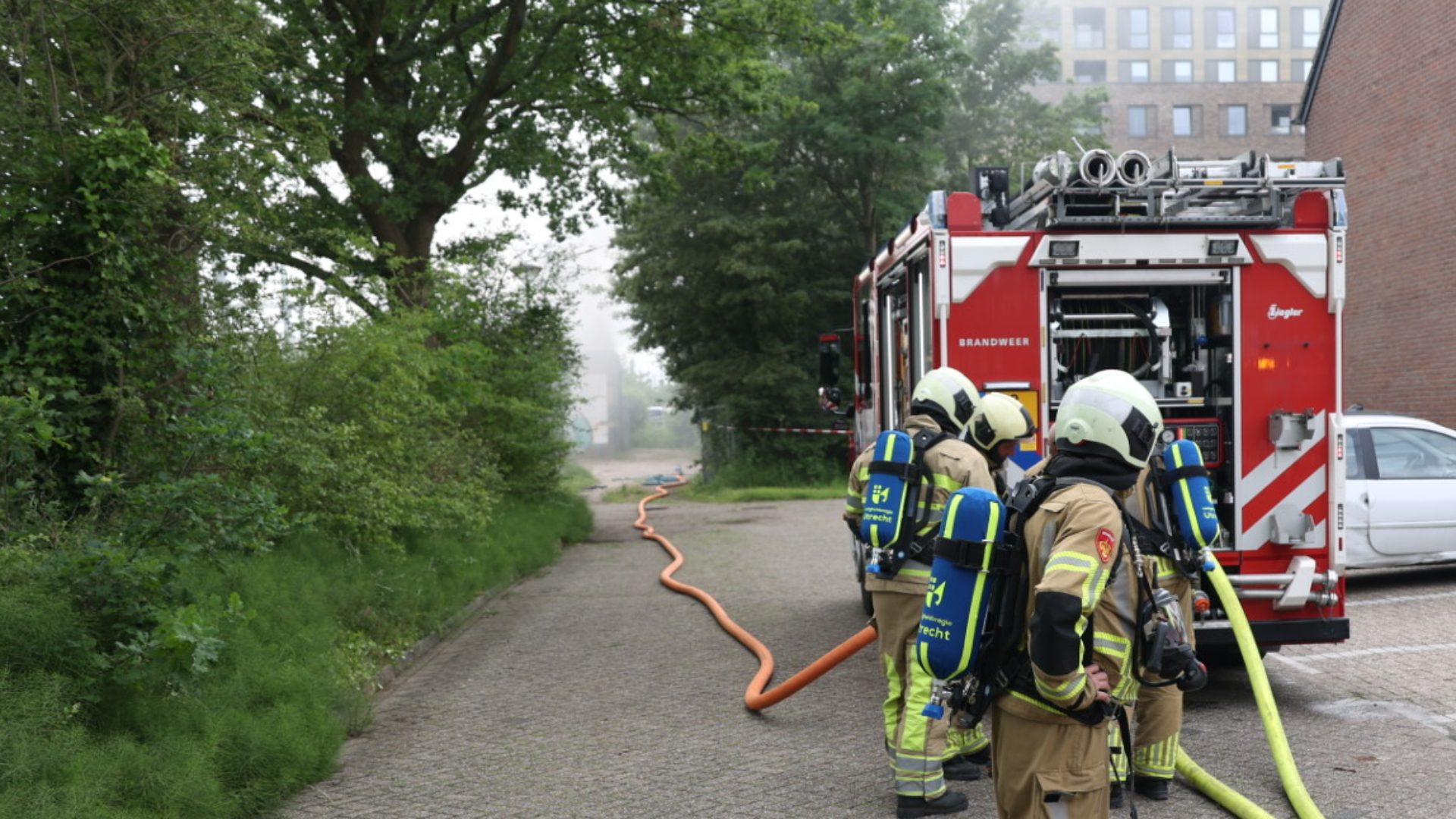 Brand in transformatorhuisje Woerden moeilijk te blussen