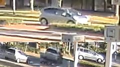 Wie herkent de grijze auto die doorreed na een aanrijding in Goes?
