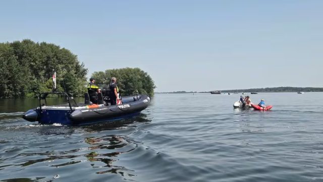88 bekeuringen en ruim 200 waarschuwingen bij controles op het water