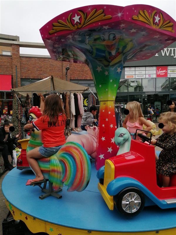 Jaarmarkt Baarn: Een bruisende braderie in het centrum