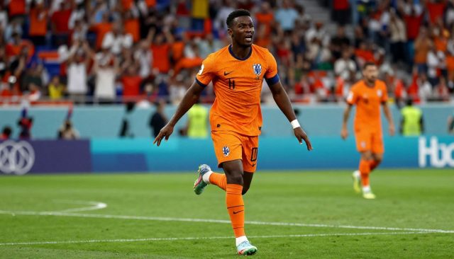 Denzel Dumfries scoorde 3 keer in 5 wedstrijden voor Oranje: Dit is zijn geheim